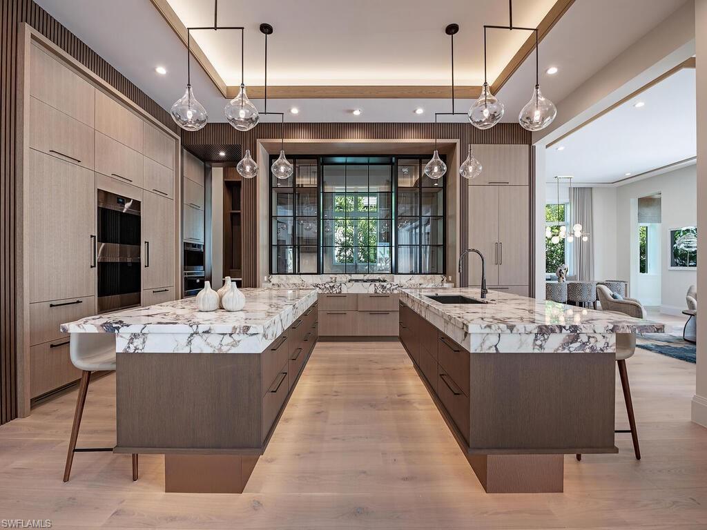 AQUALANE SHORES - Residential