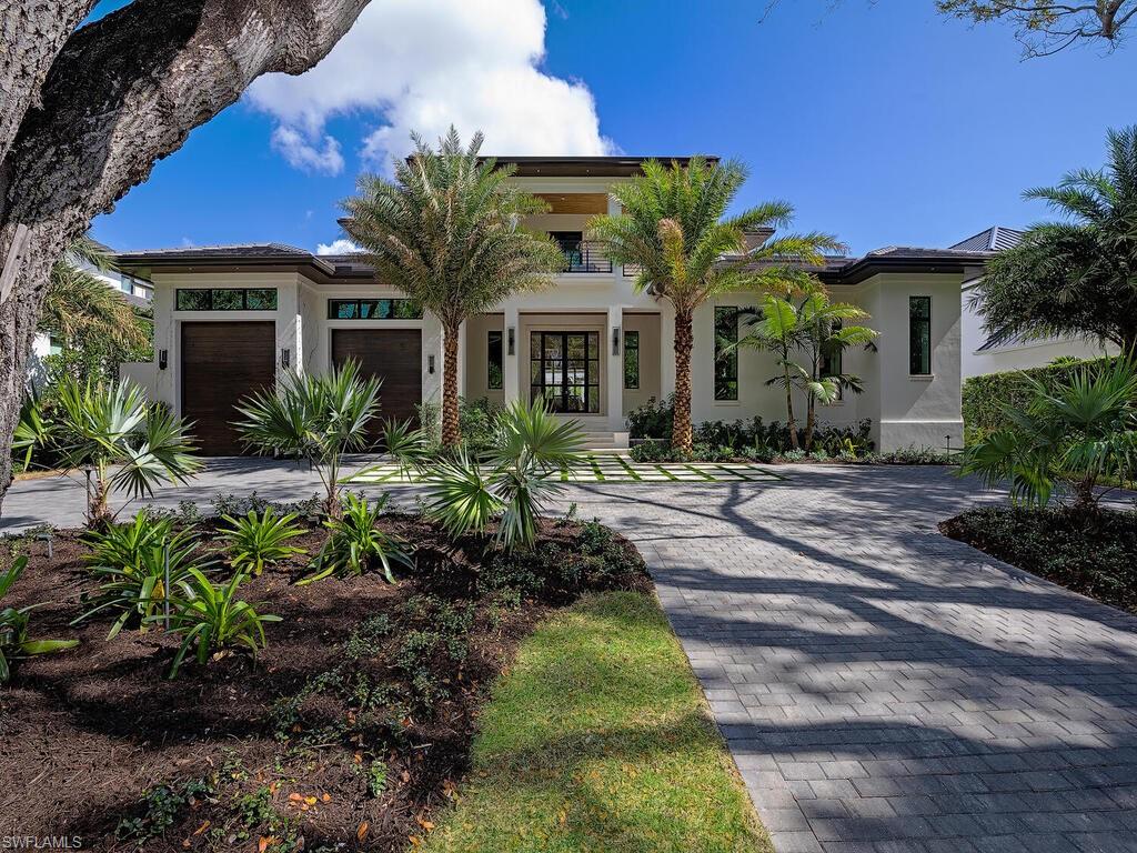 AQUALANE SHORES - Residential