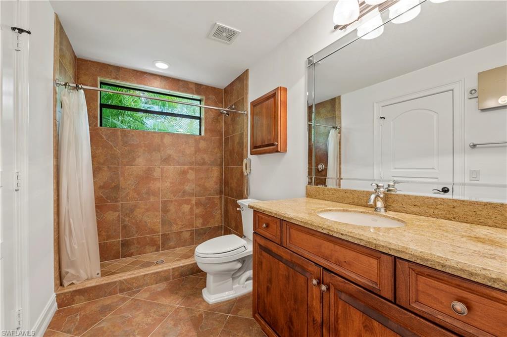 OAKES ESTATES - Residential