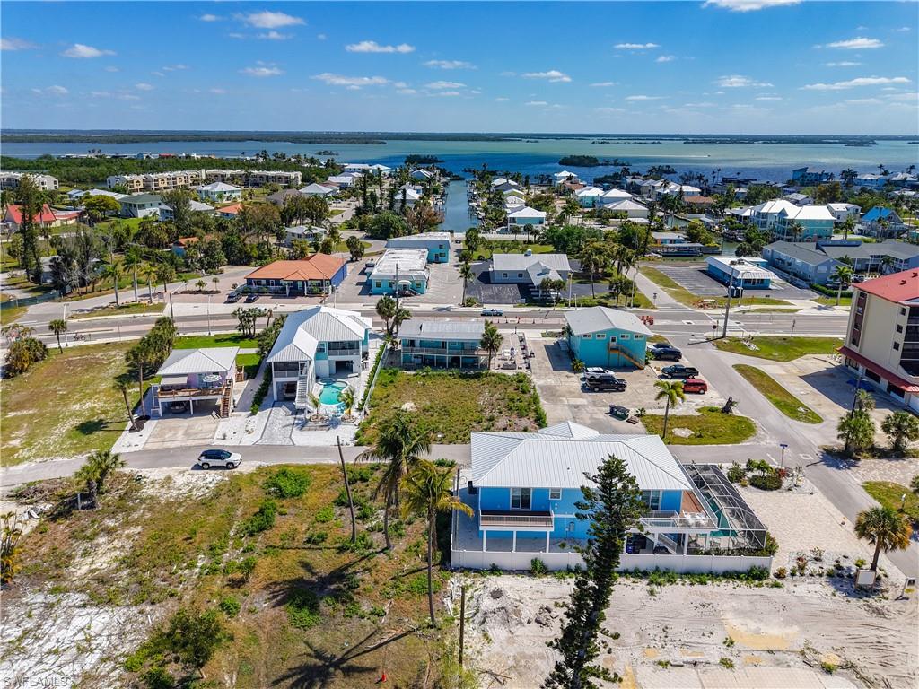 ESTERO PARK - Land