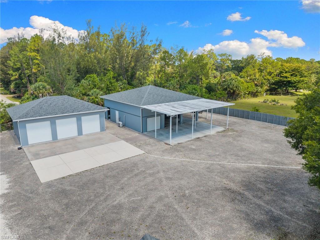 GOLDEN GATE ESTATES - Residential