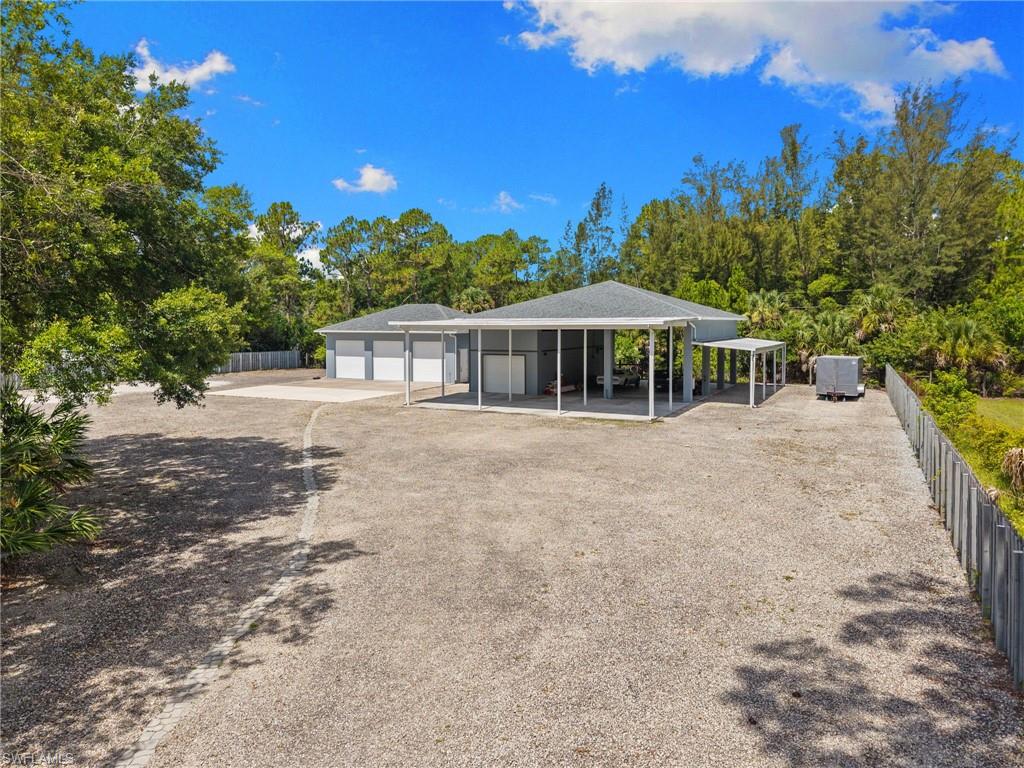 GOLDEN GATE ESTATES - Residential