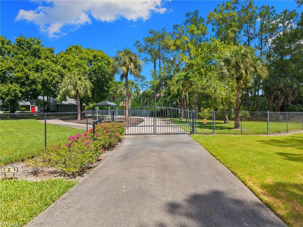 GOLDEN GATE ESTATES - Residential