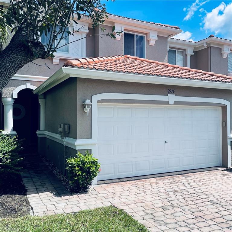 COLONNADE AT FORUM - Residential