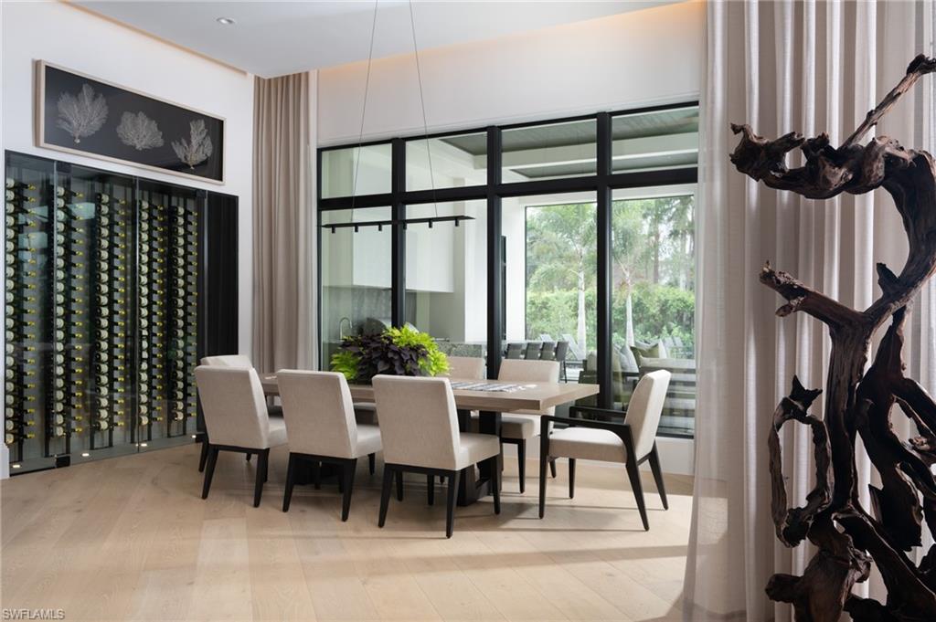 SILVER OAK NAPLES - Residential