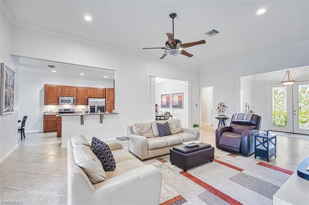 FEATHERBROOK - Residential Lease
