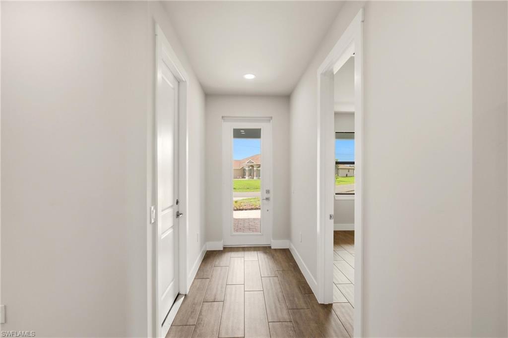 CAPE CORAL - Residential Lease