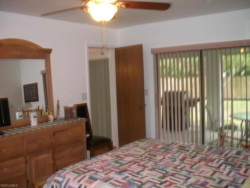 SAN CARLOS PARK - Residential
