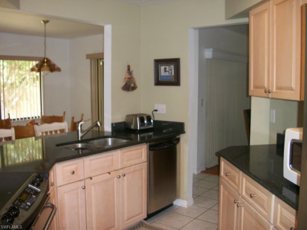 SAN CARLOS PARK - Residential