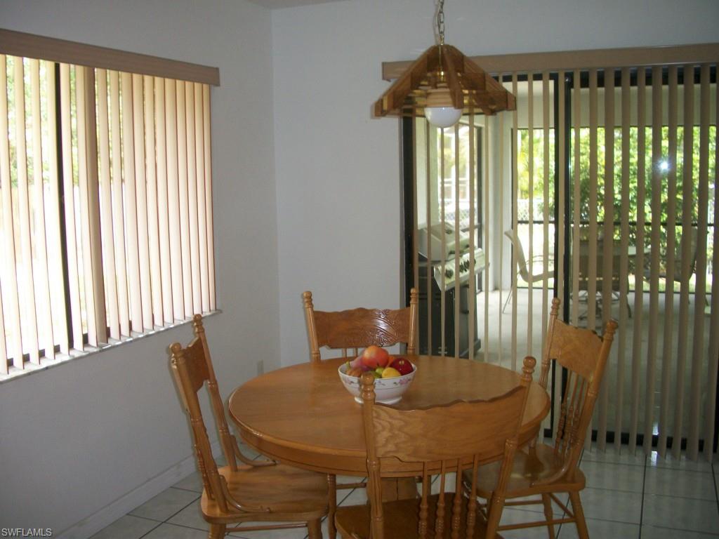 SAN CARLOS PARK - Residential