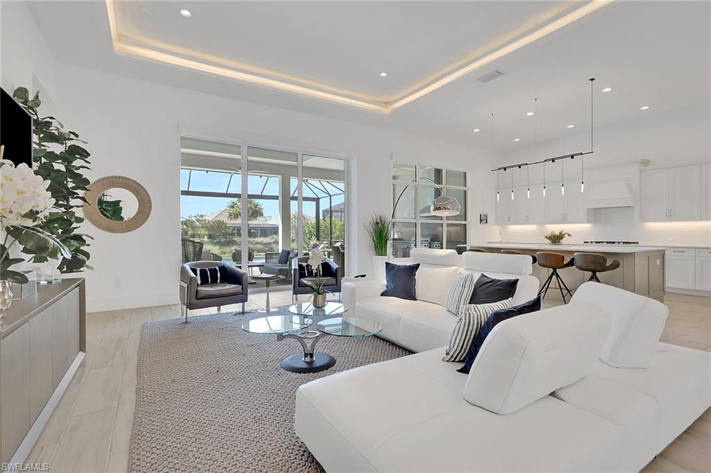 ISLES OF COLLIER PRESERVE - Residential