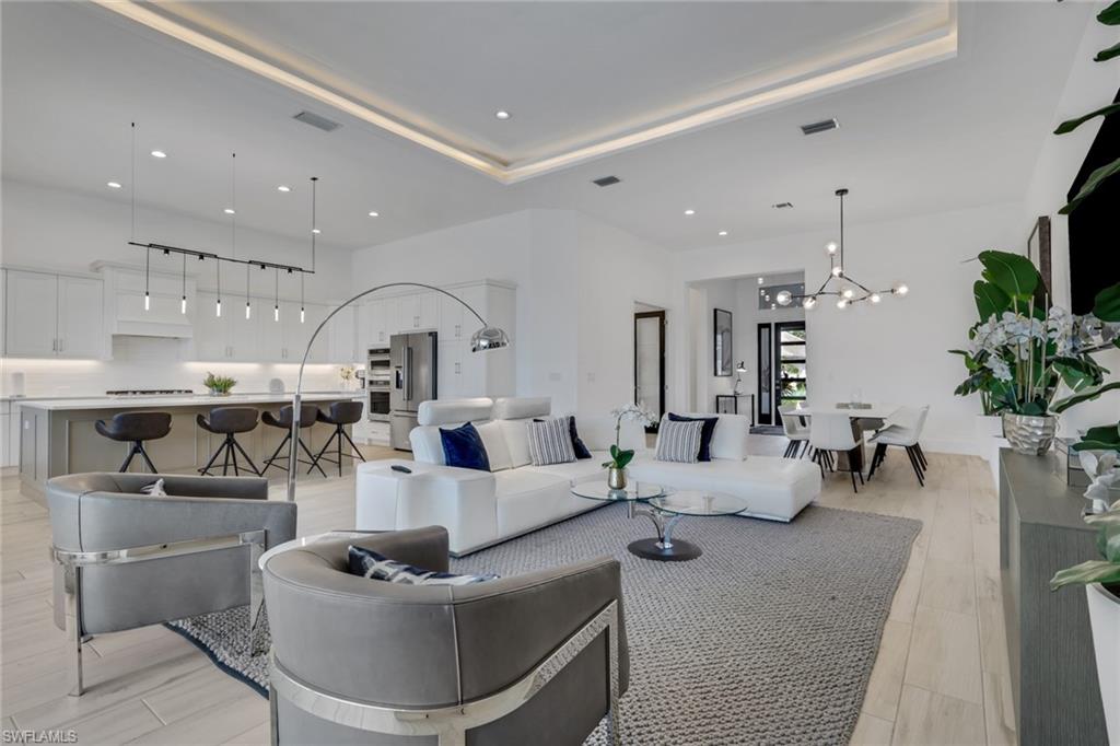 ISLES OF COLLIER PRESERVE - Residential