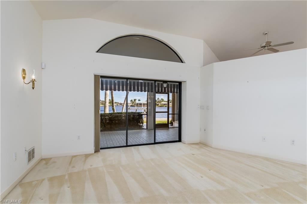 PORT OF THE ISLANDS - Residential