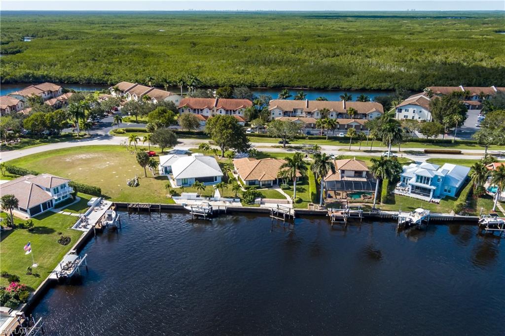PORT OF THE ISLANDS - Residential