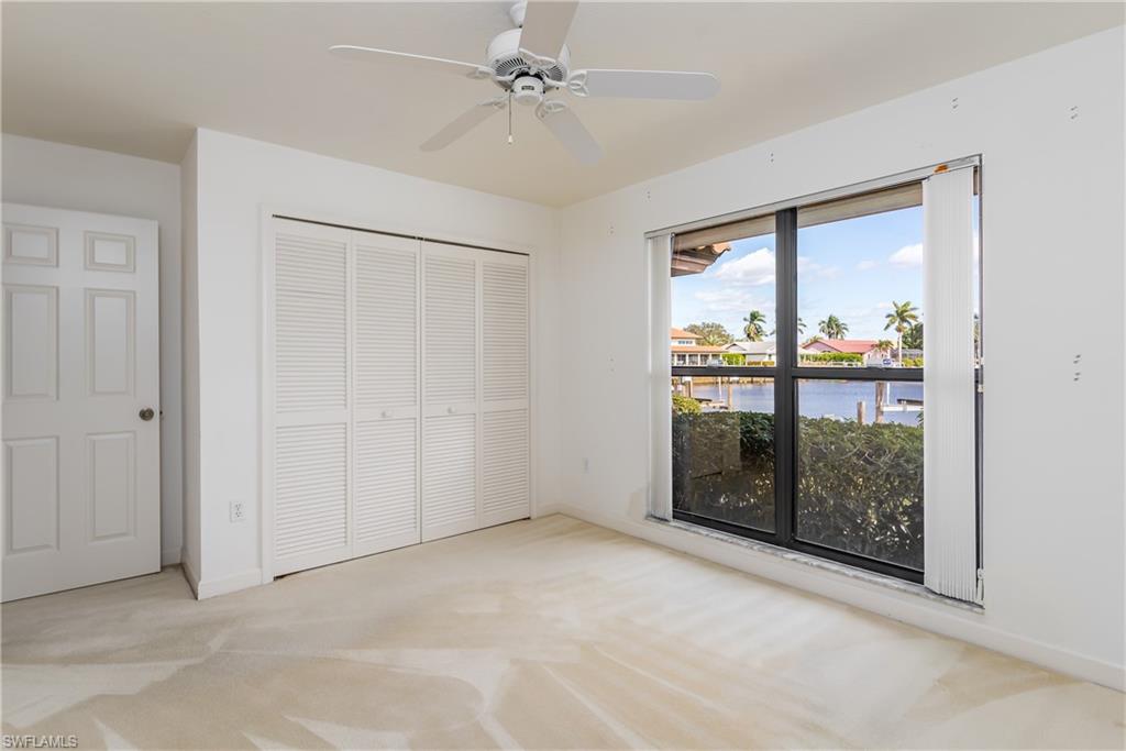 PORT OF THE ISLANDS - Residential