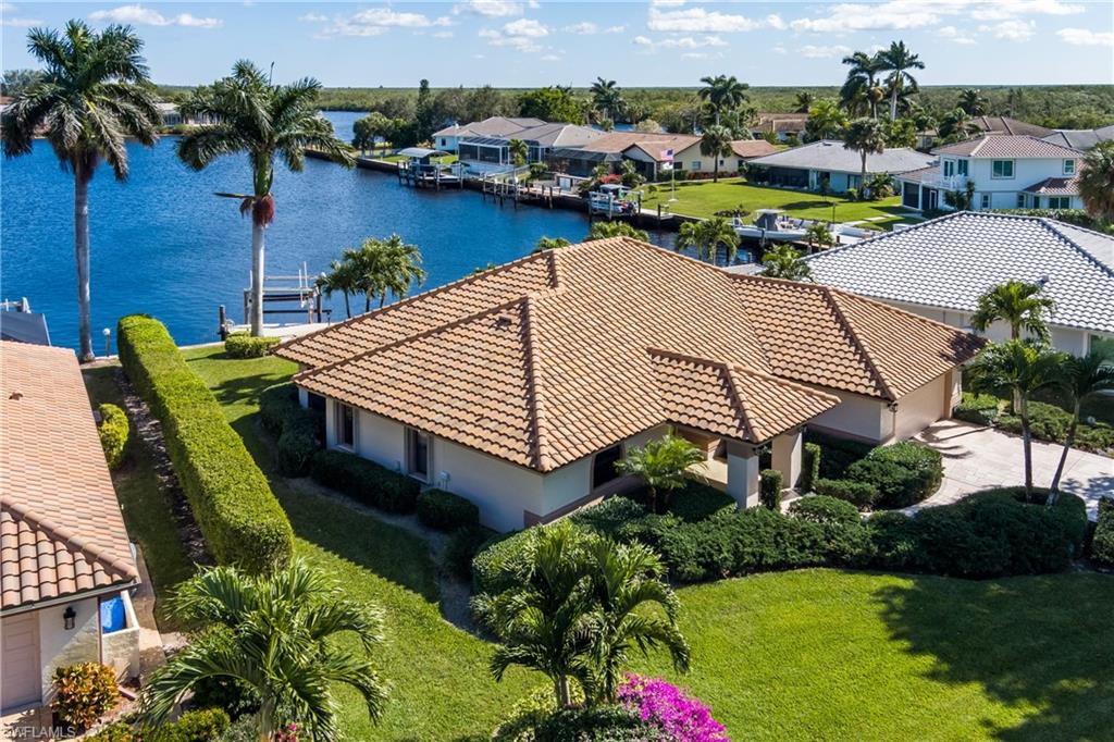 PORT OF THE ISLANDS - Residential