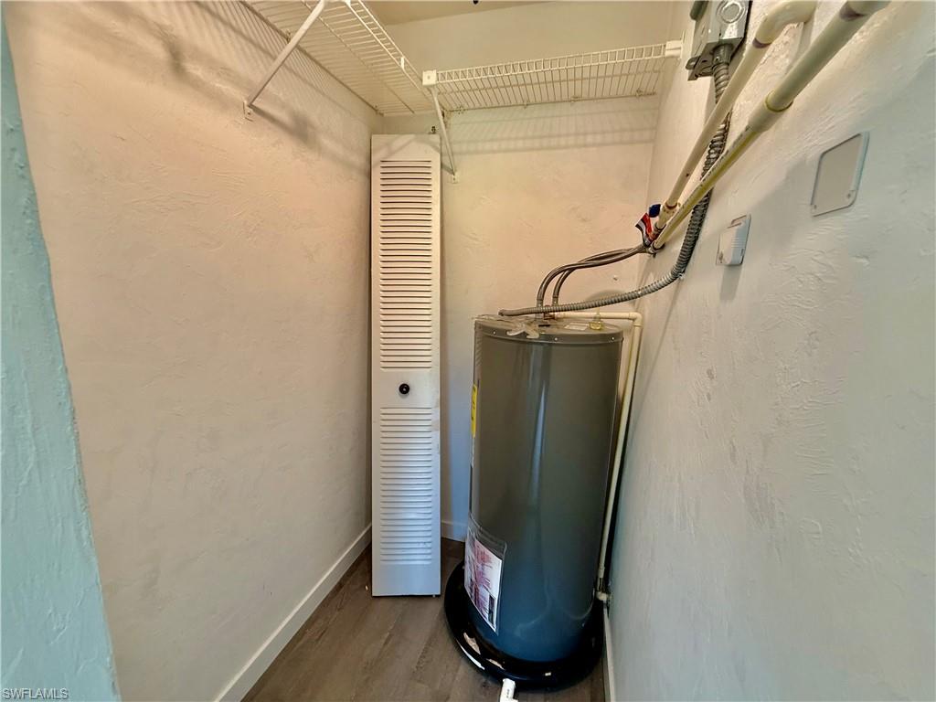 PINEWOOD CONDOMINIUM - Residential