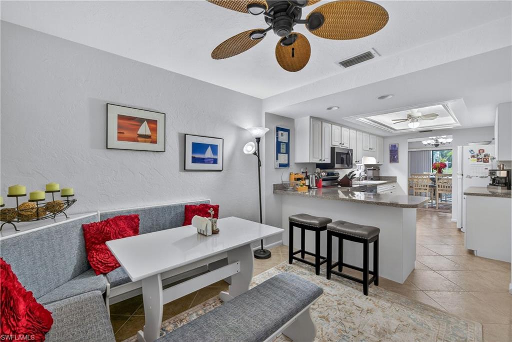 WINDJAMMER VILLAGE AT THE LAND - Residential