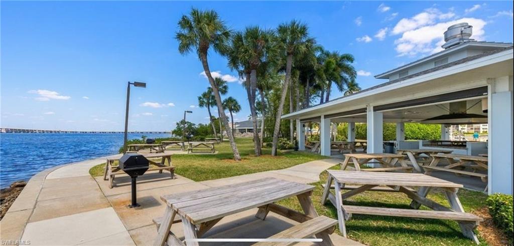 WINDJAMMER VILLAGE AT THE LAND - Residential