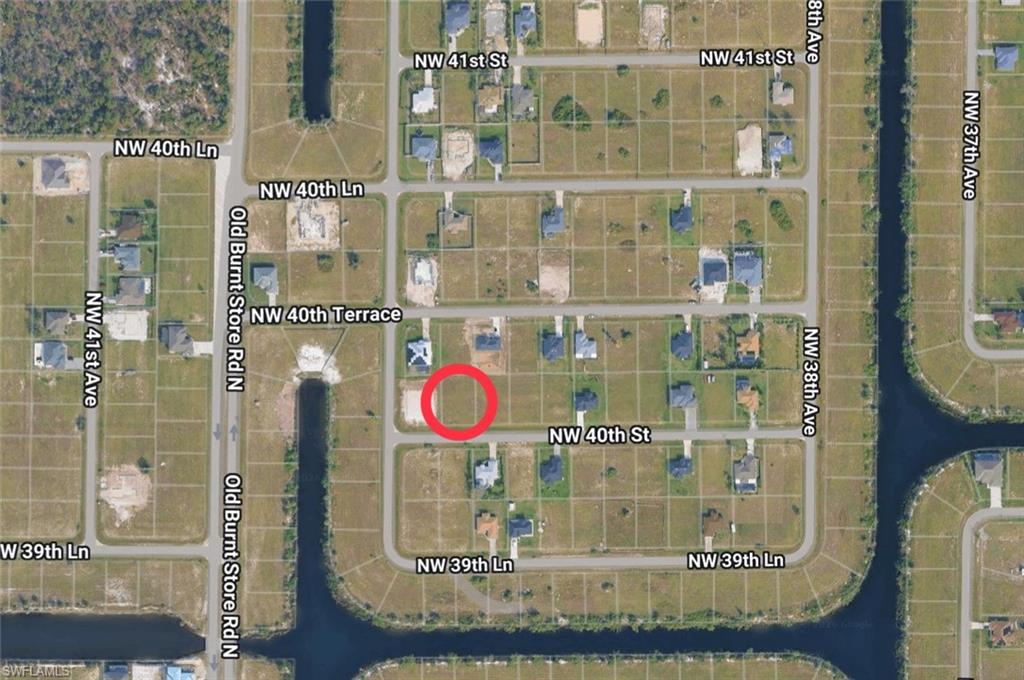 CAPE CORAL - Land