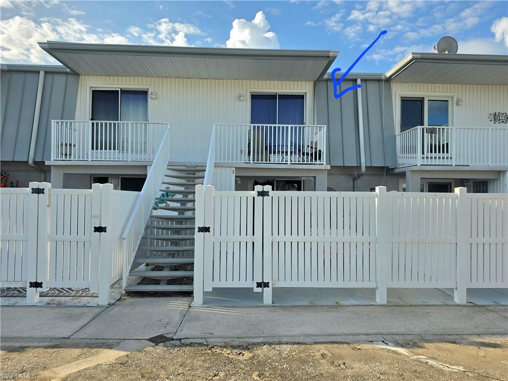 REGENCY CONDO - Residential