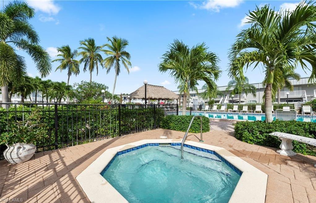 REGENCY CONDO - Residential