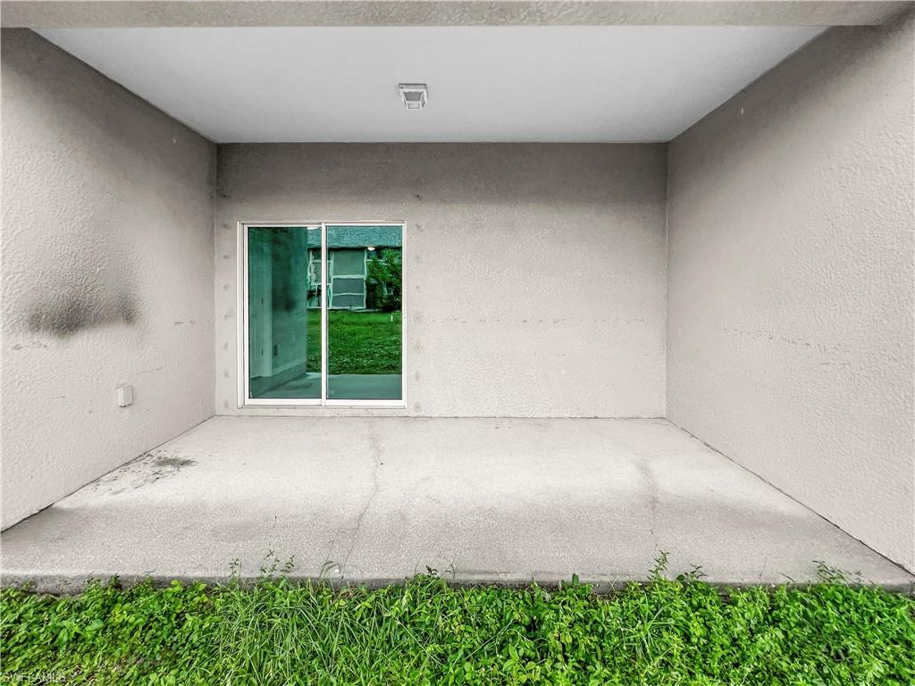 CAPE CORAL - Residential Lease