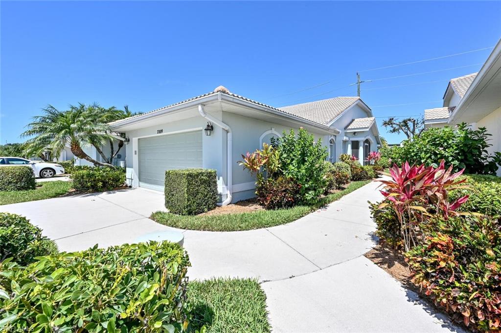 WALDEN SHORES - Residential