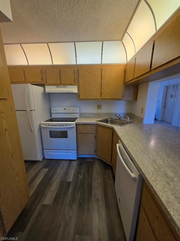 PINE RIDGE OF FORT MYERS VILLAGE - Residential Lease