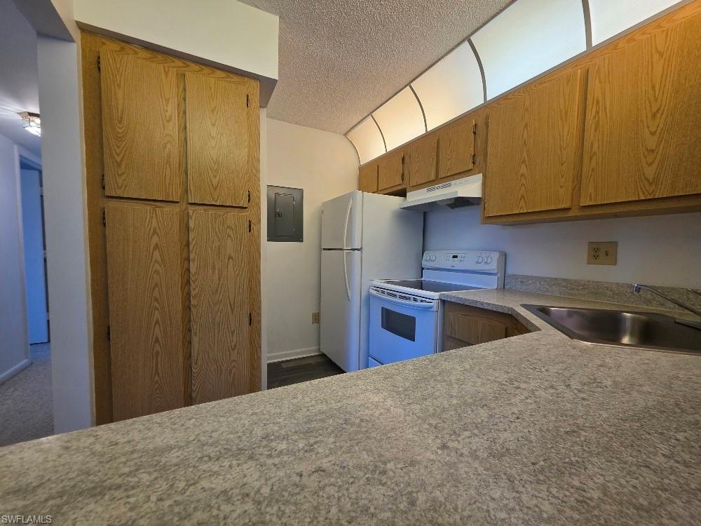 PINE RIDGE OF FORT MYERS VILLAGE - Residential Lease