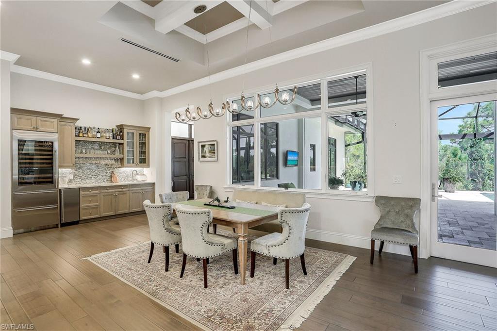 BAY WOODS - Residential
