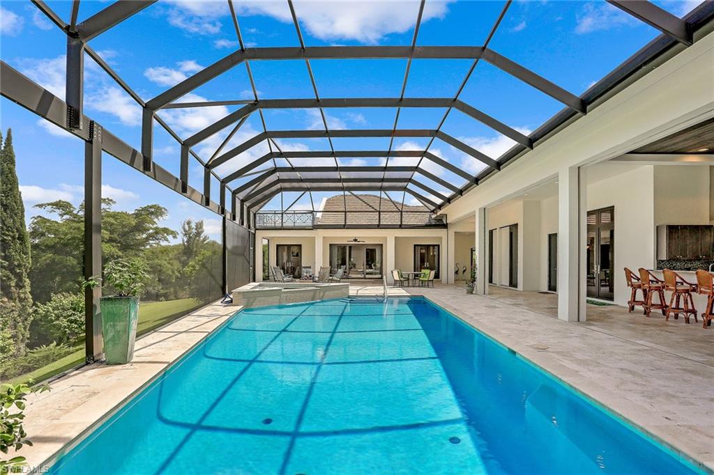BAY WOODS - Residential