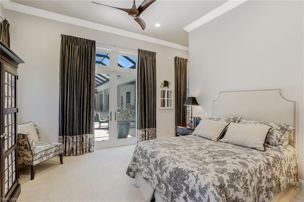 BAY WOODS - Residential