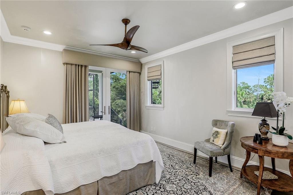 BAY WOODS - Residential