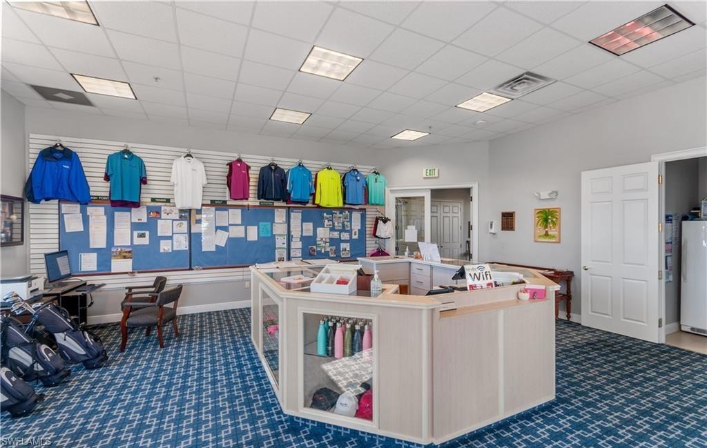 HIGH POINT COUNTRY CLUB - Residential Lease