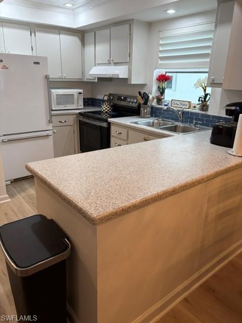 HIGH POINT COUNTRY CLUB - Residential Lease