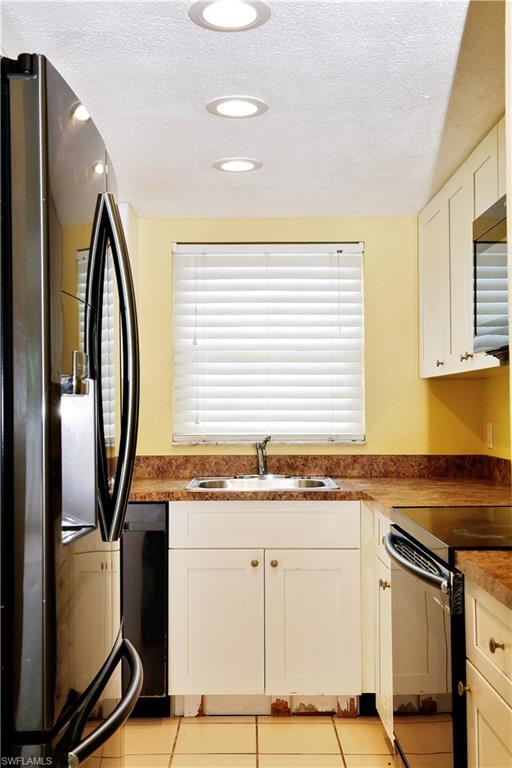 CORAL BAYVIEW CONDO - Residential