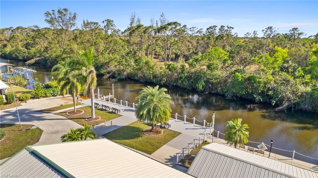 COACHLIGHT MANOR MOBILE HOME - Land