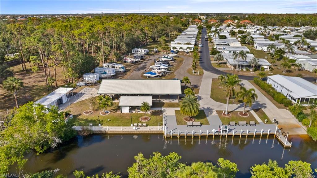 COACHLIGHT MANOR MOBILE HOME - Land