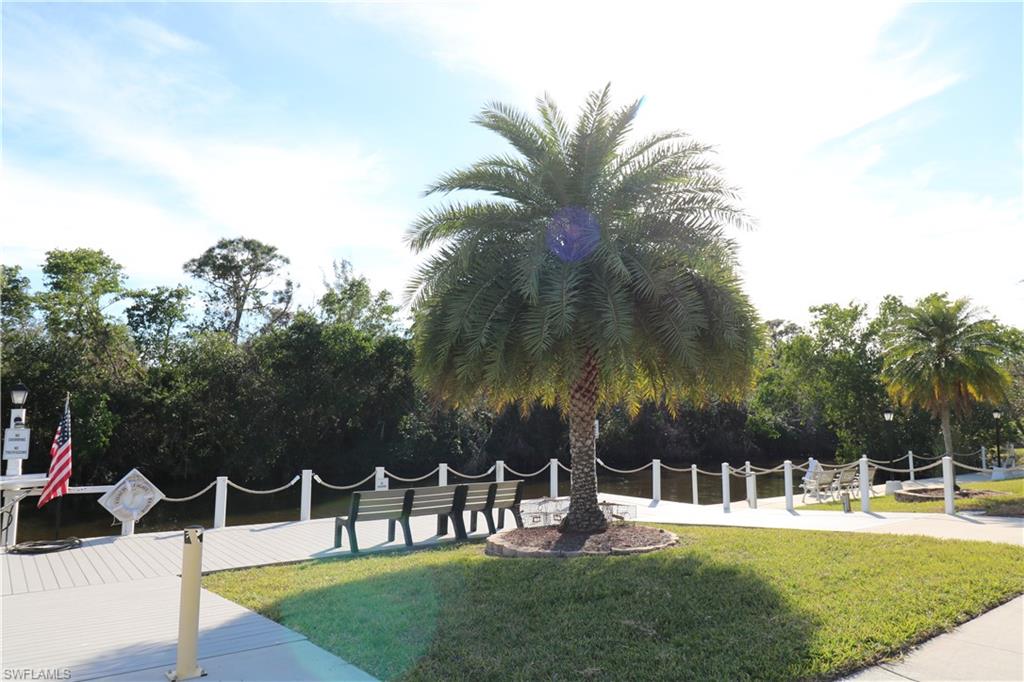 COACHLIGHT MANOR MOBILE HOME - Land
