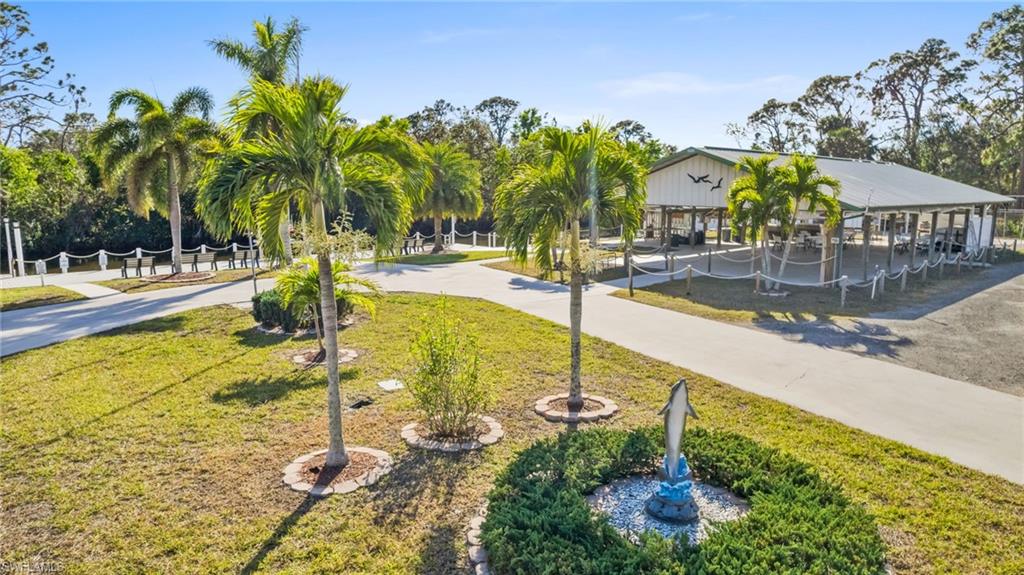COACHLIGHT MANOR MOBILE HOME - Land