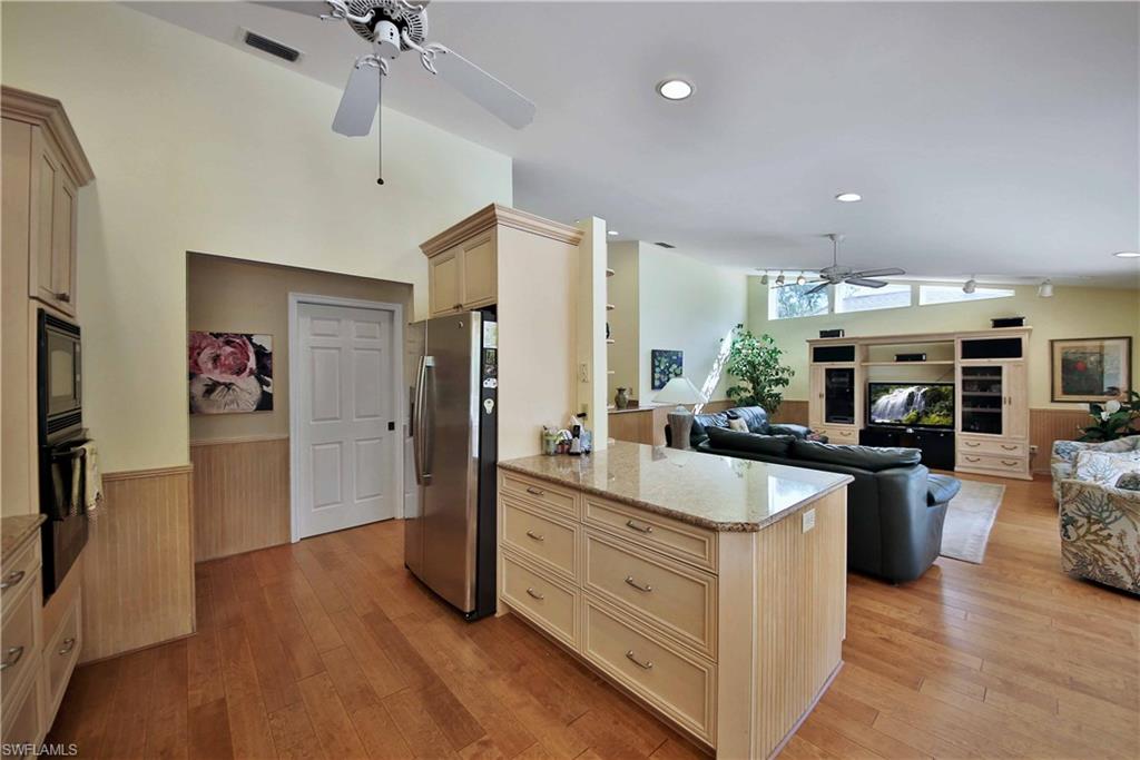 MAHOGANY BEND - Residential
