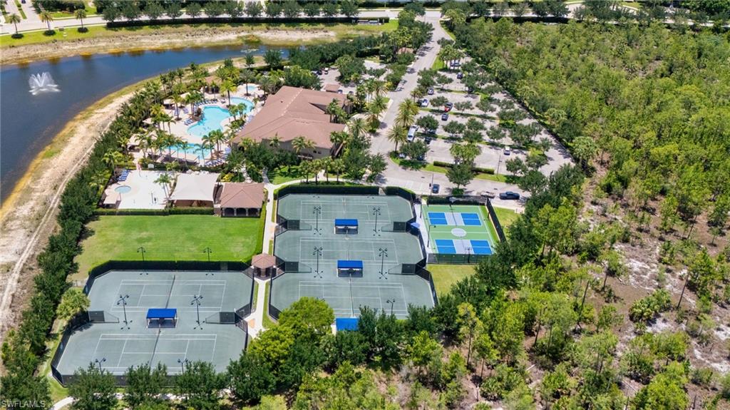 RIVERSTONE - Residential