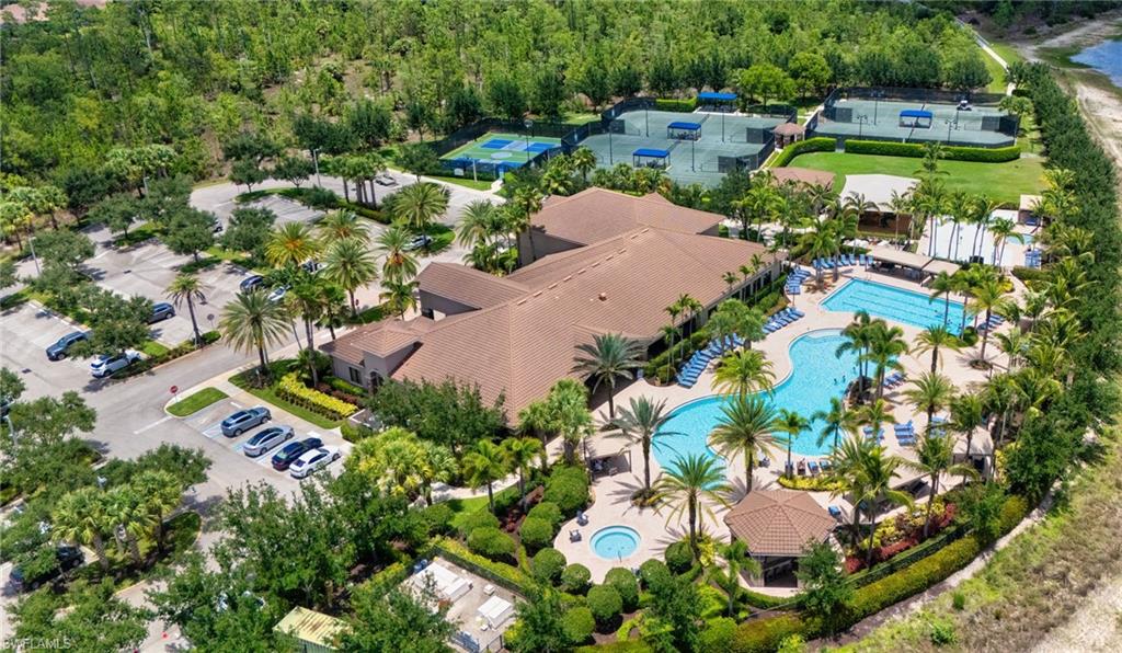 RIVERSTONE - Residential