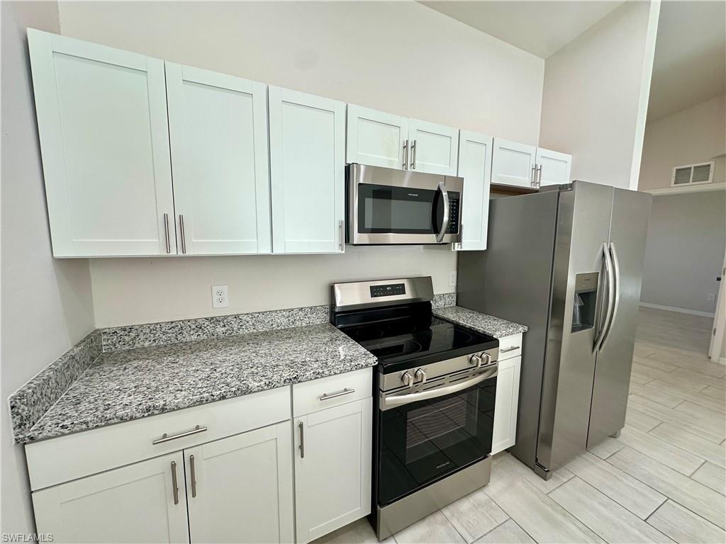 CAPE CORAL - Residential Lease