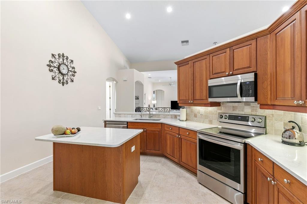 MUSTANG ISLAND - Residential