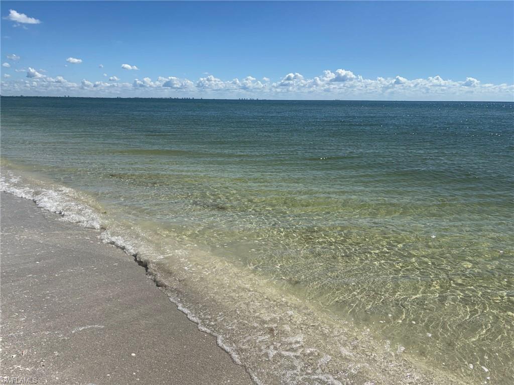 SPANISH CAY CONDO - Residential