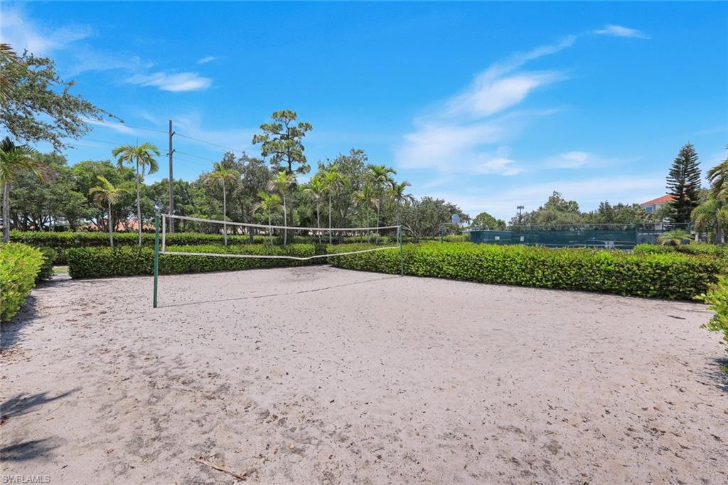THE TIDES AT PELICAN LANDING - Residential