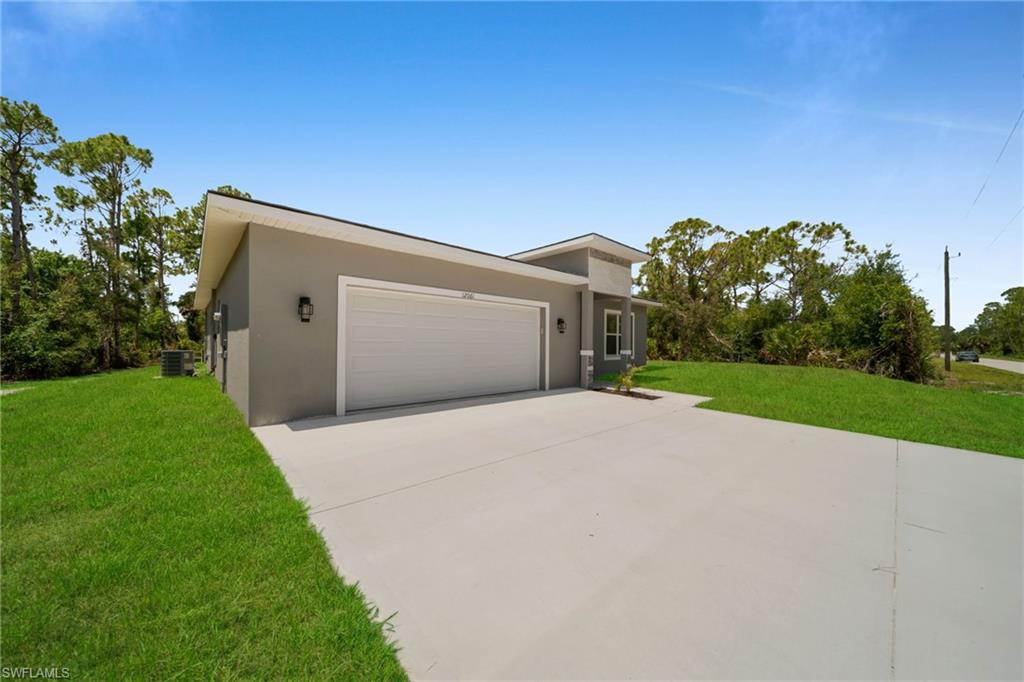 PORT CHARLOTTE - Residential