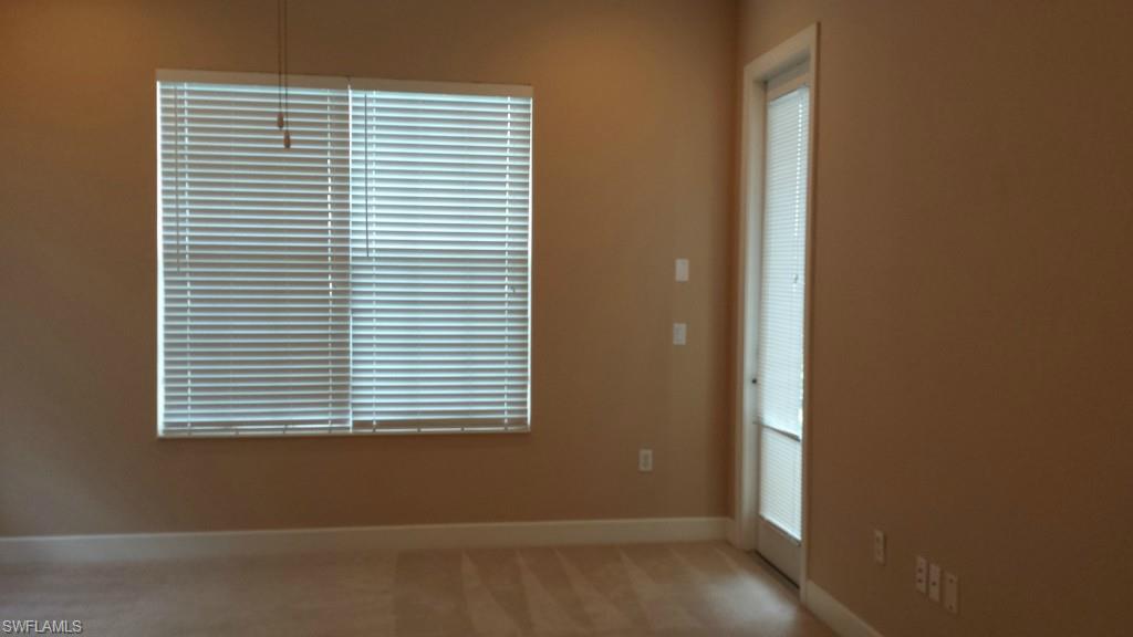 EMERSON SQUARE - Residential